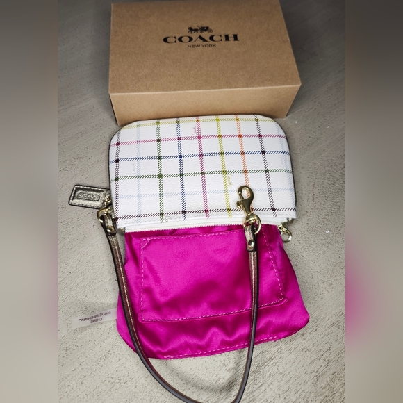 Coach Tattersall Wristlet w/box (Coat And Scarf Available Separately).